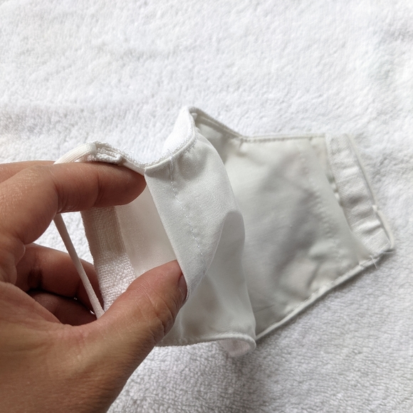 Handmade Pocket Filter Embroidered Face masks - Picture 5 of 6